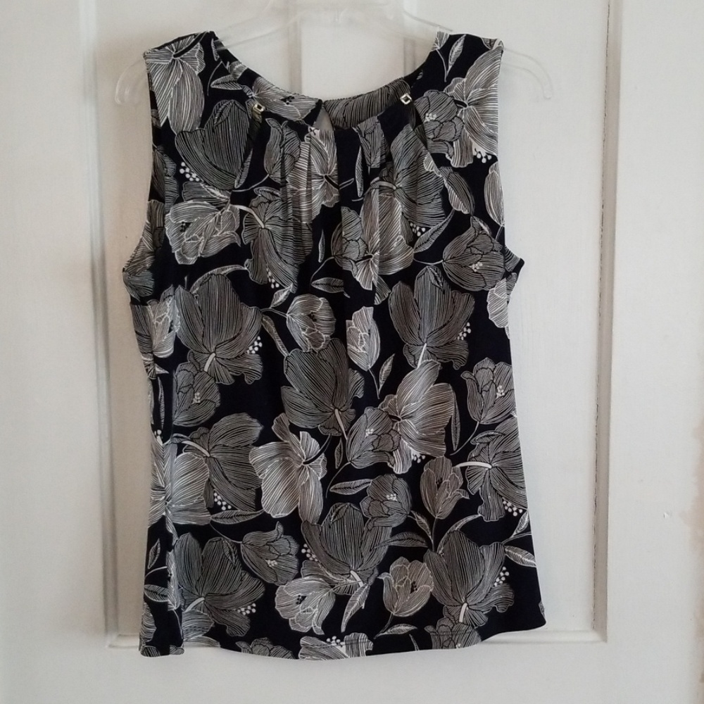 Tommy Hilfiger Sleeveless Top Size Large